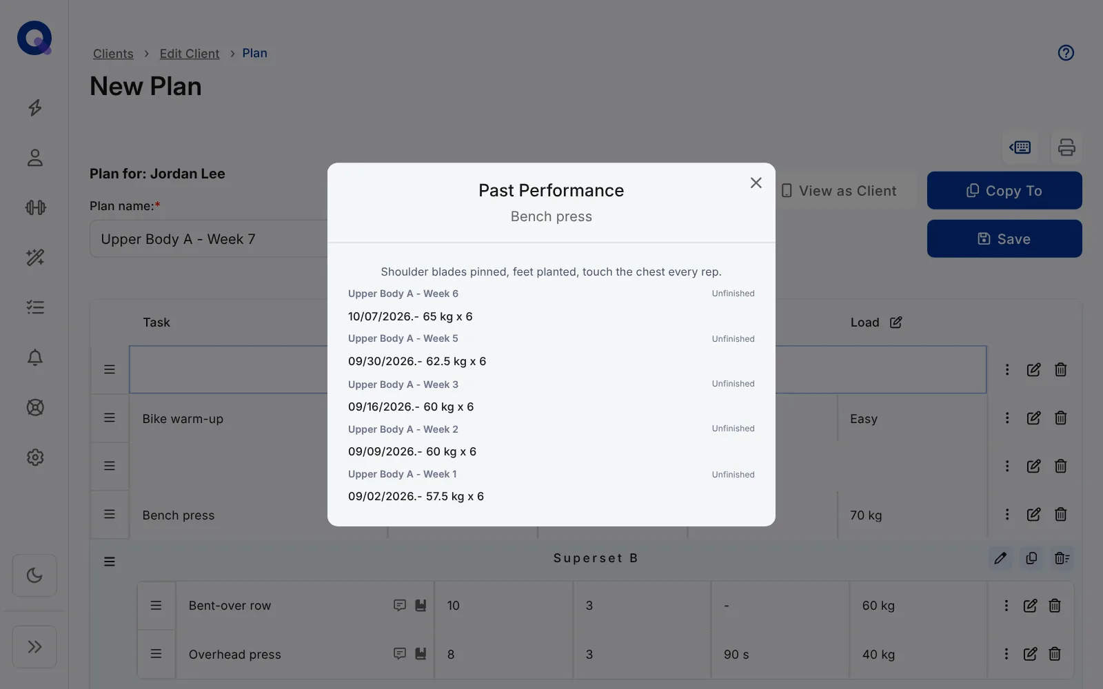 The Past Performance window for Bench press, opened from the plan builder, listing the client's results from earlier plans